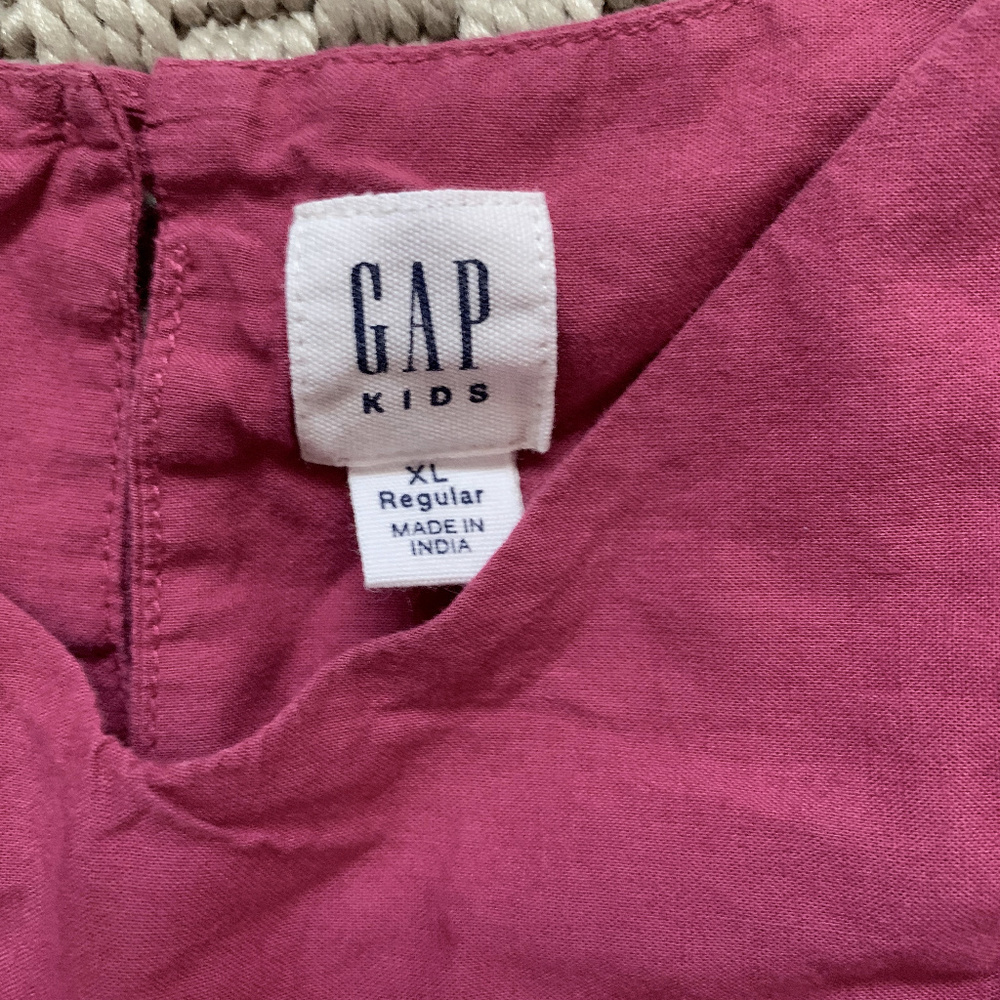 š„FINAL SALE: Gap Raspberry Embroidered Girls Dress - Picture 2 of 8